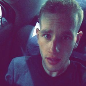 Meet your Posher, Simon